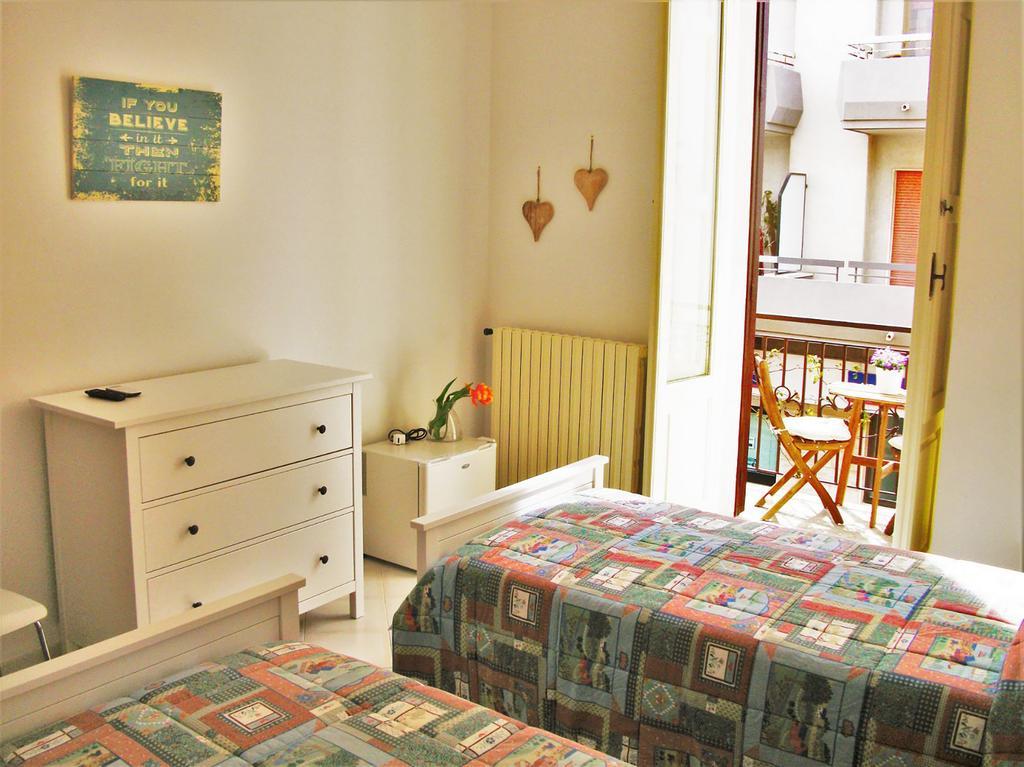 Twin Room with Private Bathroom