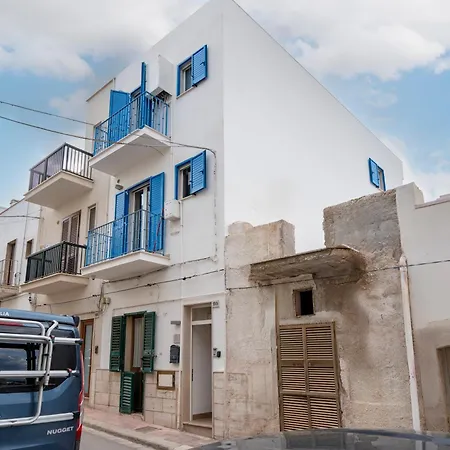 Altamarea Rooms - Luxury Seaview Suites-3